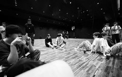 오라버니들 춤연습 계속 하는거보니