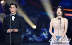 [포토] 노상현-신시아 '설레는 시상'