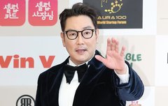 조진웅, 소년범 출신 의혹…소속사 "사실 확인 중" - 김명준의 뉴스파이터