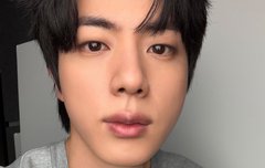 진 오라버니 우리버스 셀카