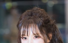 레드벨벳 웬디, ‘크리스마스의 축복 와니’ (웬디의 영스트리트 출근길) [HD포토]