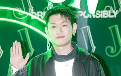 [현장포토] "마음을 녹인다"…조이 크러쉬, 은은한 미소