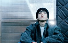 지성이 화보 진짜 잘 뽑았네