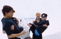 지네끼리 공주님안기하면서 맨날 공주가 많이 무겁다고 ㅋㅋㅋㅋㅋ