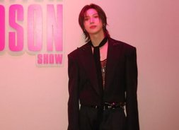 '성형설' 태민, 비주얼 끄떡없었다…美 '제니퍼 허드슨쇼' 출연 모습 보니 [샤이니 4인조 근황]