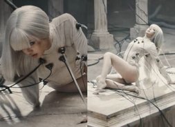 전선에 묶인 리사, 실험실 '사이보그'인가? 섹시한 '타락 천사'인가? [블랙핑크, 걸크러쉬 매력]