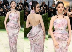 블랙핑크 지수, 퍼컬=핑크 맞네…뻥 뚫린 뒤태까지 '시선집중' [블랙핑크, 걸크러쉬 매력]