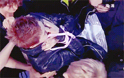 엑소를 수호하는 수호 