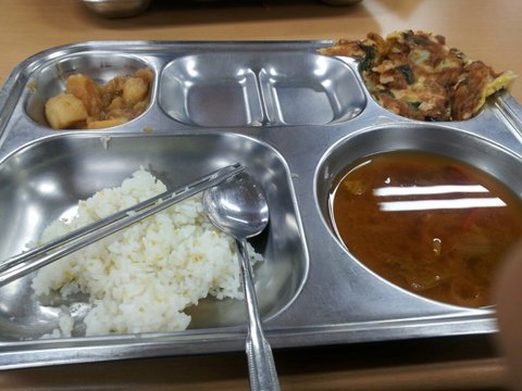 우리학교보다맛없는급식있으면나와봐 | 네이트 판