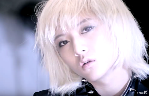 김종현 최민기... 코디가 다 망쳐놓았었네