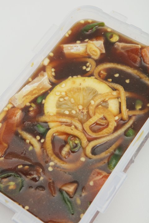 대전 연어장 유충사건- 진상고객 갑질로 폐업위기네 ㅡㅡ