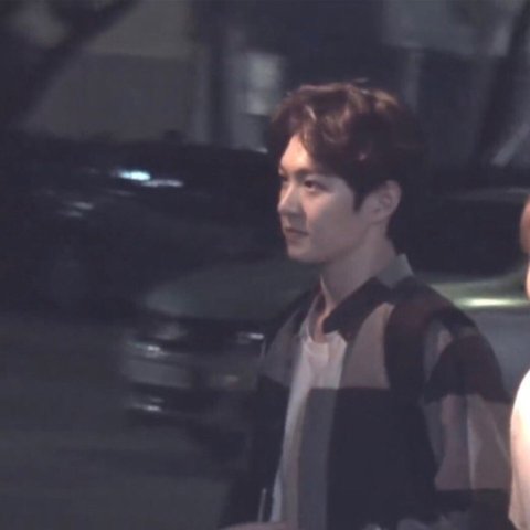 너네 비투비 이창섭 잘생겼던거 아냐?