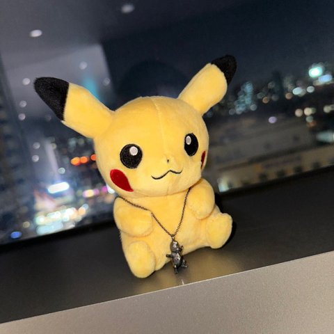 나 파이리 목걸이 끼고 섹시한 남자 처음 봄