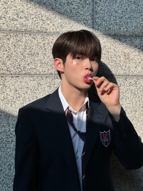 성한빈 마술애교 엄청 유명해지고 있어