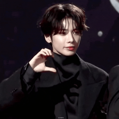 아니 투바투 태현군 얼굴 뭐야...??