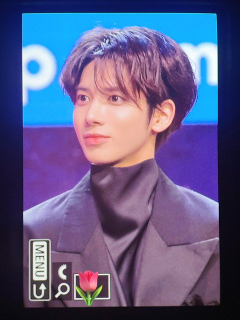 아니 투바투 태현군 얼굴 뭐야...??