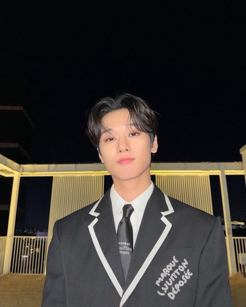 더보이즈 주연 인스타 루이비통