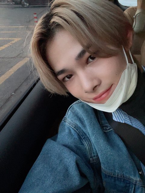 엔하이픈 니키 오리에서 퓨마됨ㅠㅠㅠ