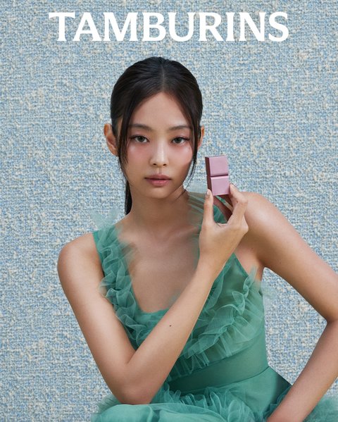 제니 탬버린즈 새로뜬 사진..