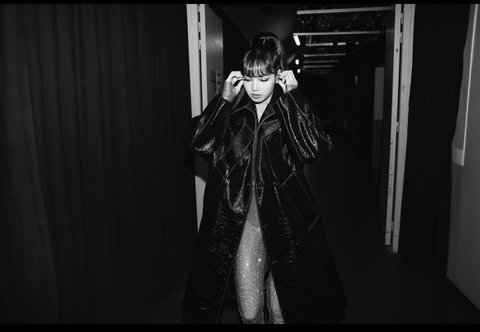 리사 인별 투샷도 뜸