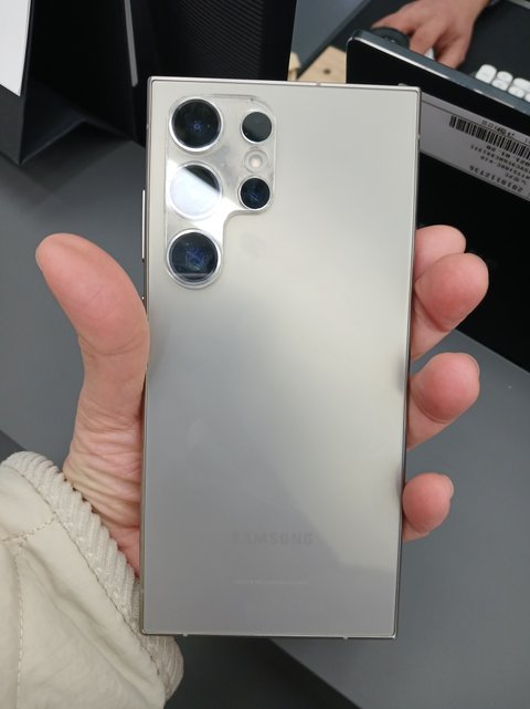 S24 울트라 블랙아웃 조심하세요.ㅜㅜ