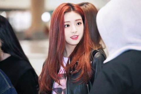 데뷔초 유나는 걍 천상계다,,