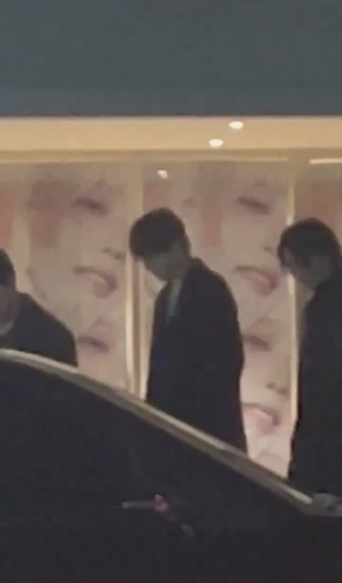 에이티즈도 아이유 콘서트 갔다