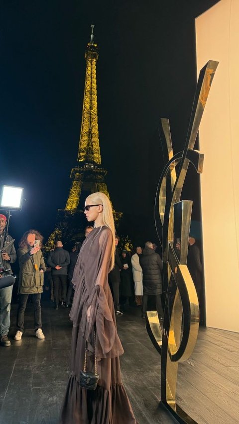 전멤버가 이번 파리패션위크 참석한 그룹 ㄷㄷ