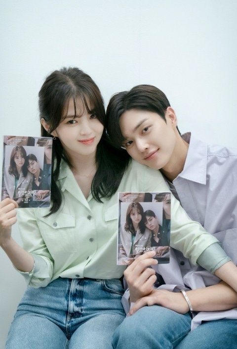 아니 근데 한소희 개신기한게