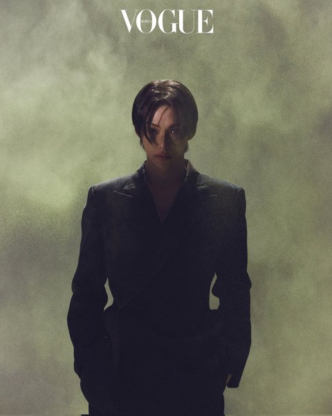 스키즈 필릭스 현진 둘다 향수 화보 찍었는데