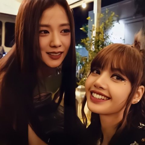 지수 올린 리사 생축멘트 감동이야