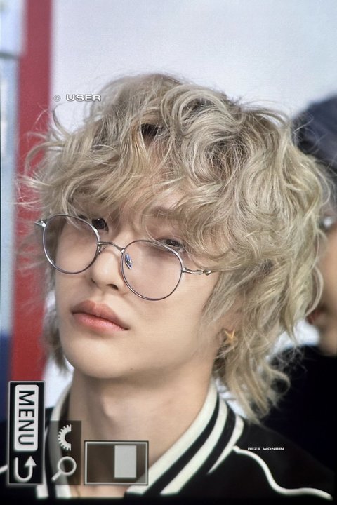 내가 보려고 올리는 4/14 원빈 모음