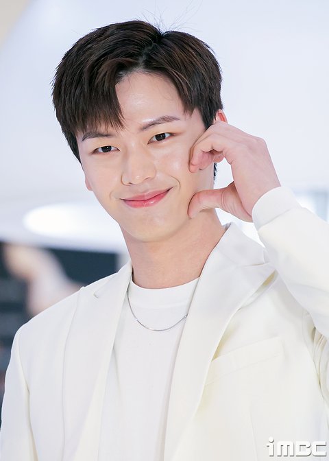 5월 컴백 하는 아이돌