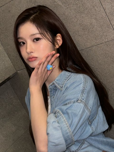 오늘 설윤 음중 진짜 뭐임