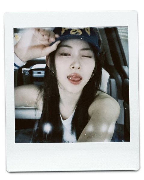 류진이 아카라카 인스타 폭력적이다.. .. ..