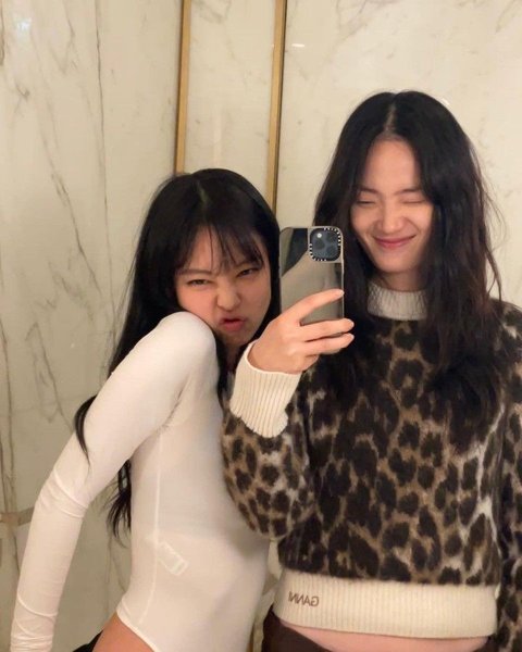 제니 신현지 이거봐ㅠㅜㅋㅋㅋㅋㅋ