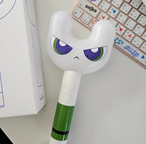 뉴진스 응원봉이 진짜 사기임..