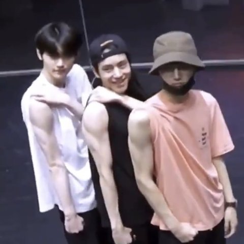 오늘 엔하이픈 박박심 ㅈㄴ 웃김
