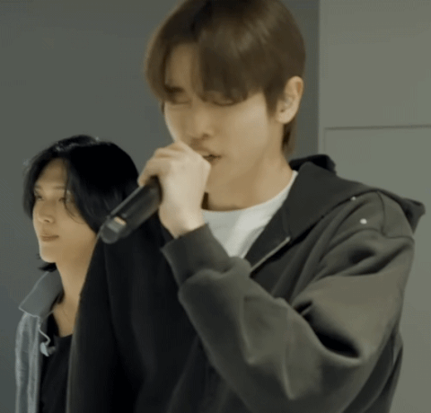 라이즈 성찬 동태눈 베댓 보고 찾아봤는데