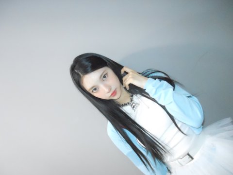 아일릿 윤아 과사 충격인데