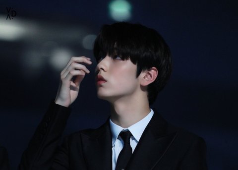 시끄럽고 투바투 수빈