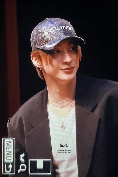 앤톤 하니 얼굴 더치페이스가 너무 안되는데