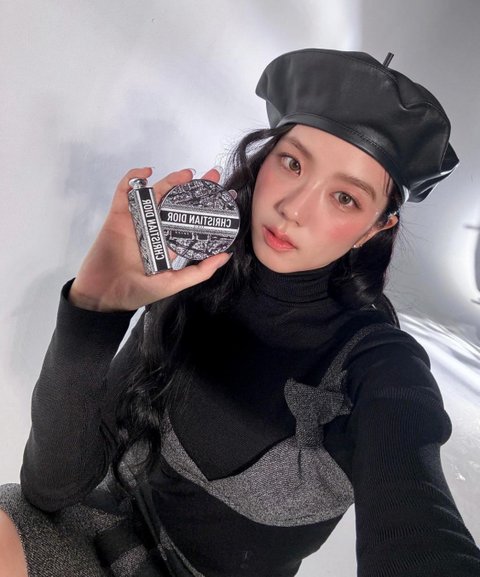 지수 새로운 디올 뷰티 화보