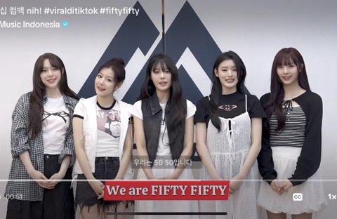 피프티 실믈 사진 청순하다