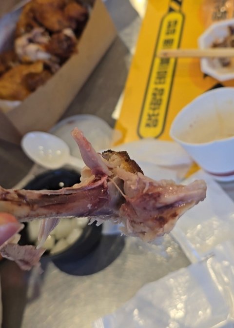 예산시장 백통닭