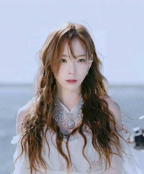 이거보면 태연 웜톤같아