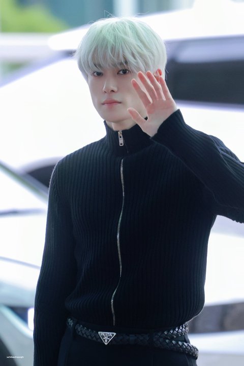 실시간 정재현 은발함