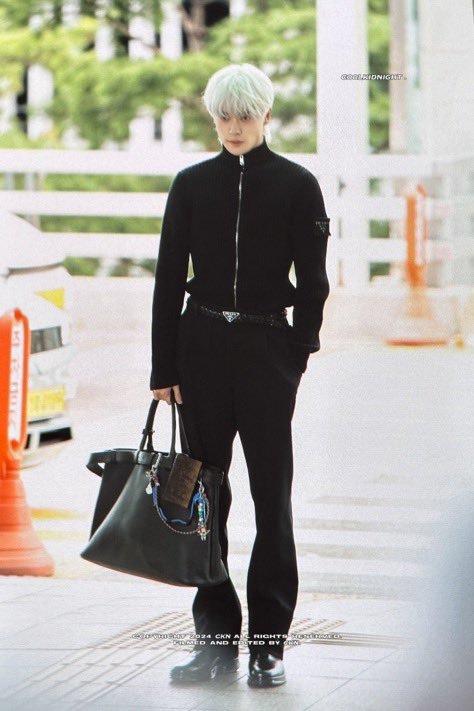 실시간 정재현 은발함