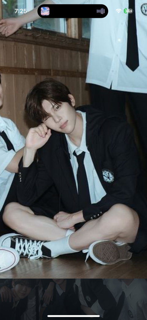 엔터 판녀들아 ㅈㅂ 얘네 누군지 알려줘