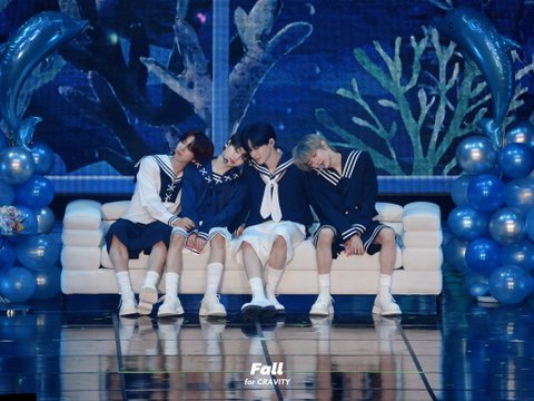 무려 4시간 30분동안 팬콘한 아이돌그룹